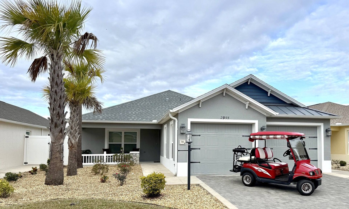 The Villages House | Pelican's Perch - 3/2 w/Golf Cart in The Village of Collier - Atwood Bungalows