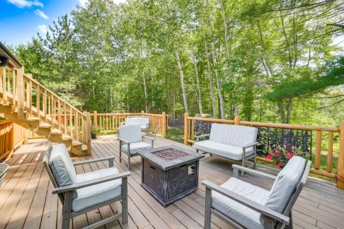 Pembine House | Pembine Cabin w/Expansive Yard, Fire Pit & Grill!
