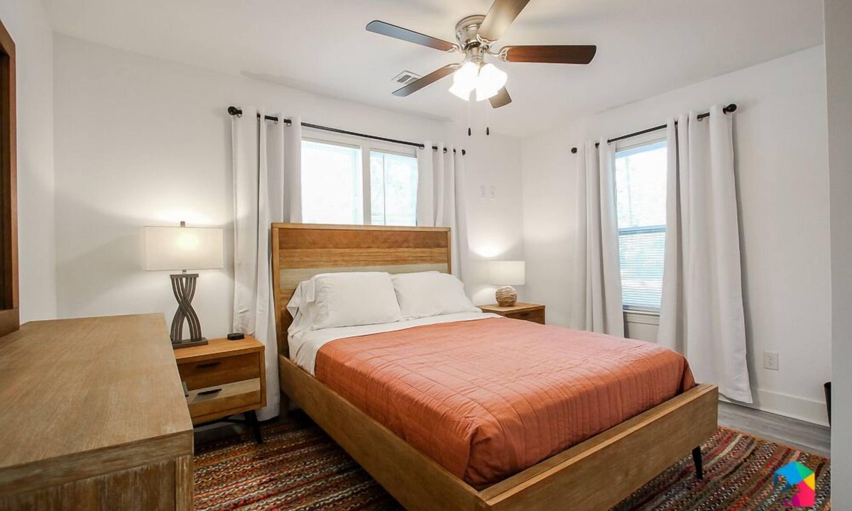Pooler House | Perch-Cozy, Quiet Home Close to SAV, I-95 and PetFriendly
