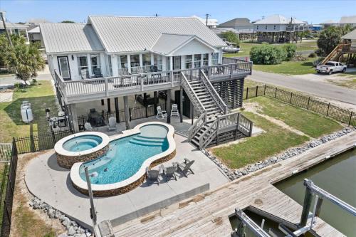 Royal Lagoons House | Pier Pressure - 301 Port Royal St