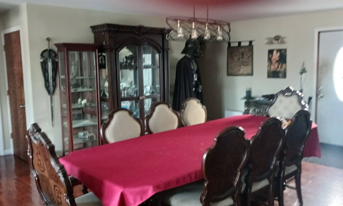 Suttons Bay House | PineBay Hideaway! Two bedroom, 1 bath, private area. Sleeps 5 plus pullout sofa.