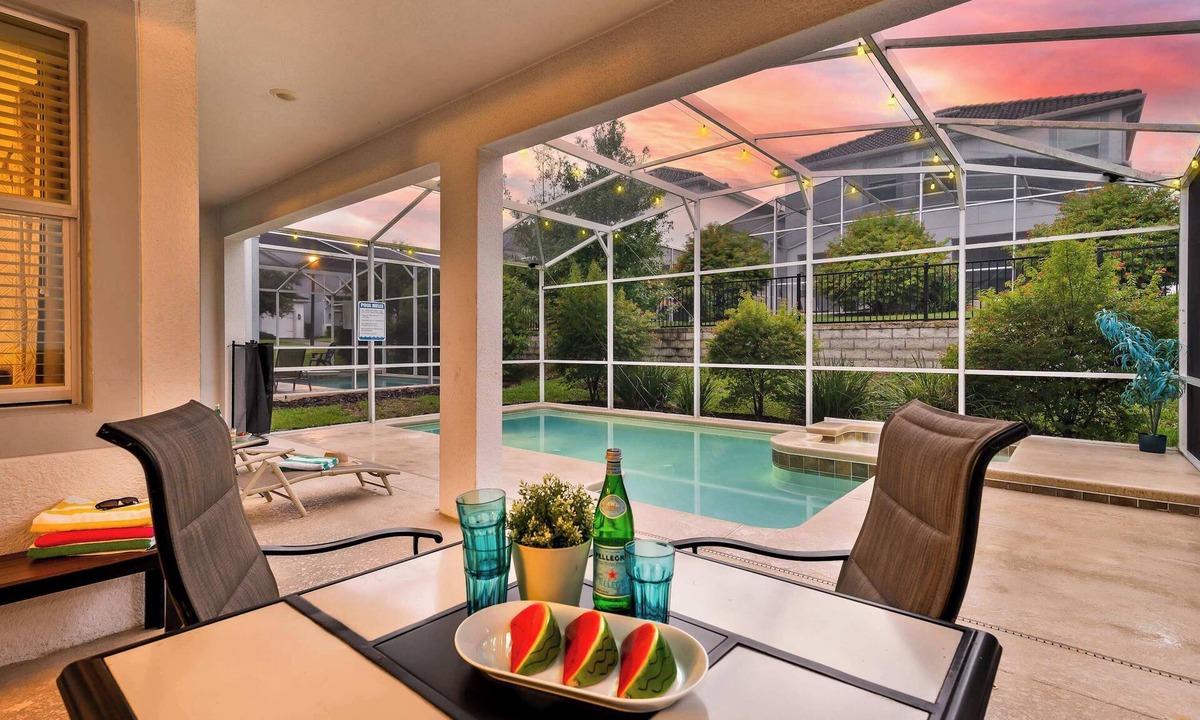 Davenport House | Pool home w/game room & free water park access