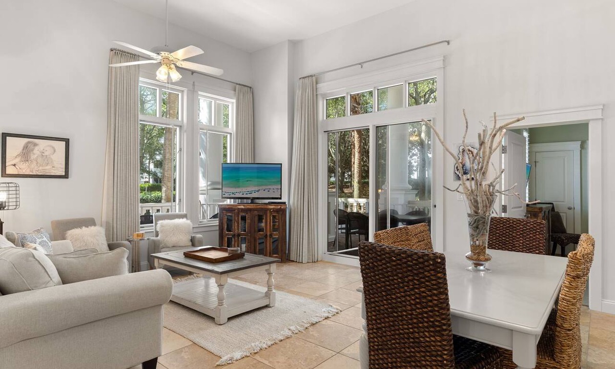 Baytowne Wharf Condo | Poolside Condo w/GOLF CART! Tram to Beach. Steps to Pool and Baytowne Wharf!