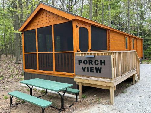 Silver Lake House | Porch View Cabin 3 Min to Silver Lake Sand Dunes