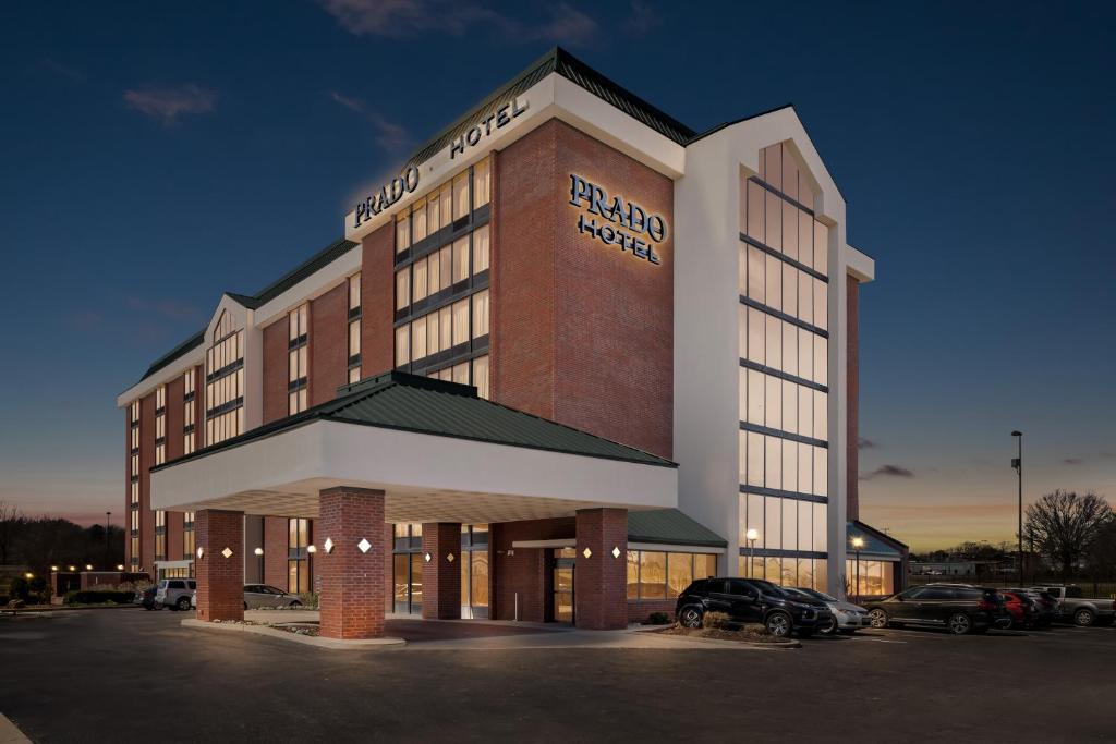 Tougaloo Hotel | Prado Hotel by Choice Hotels