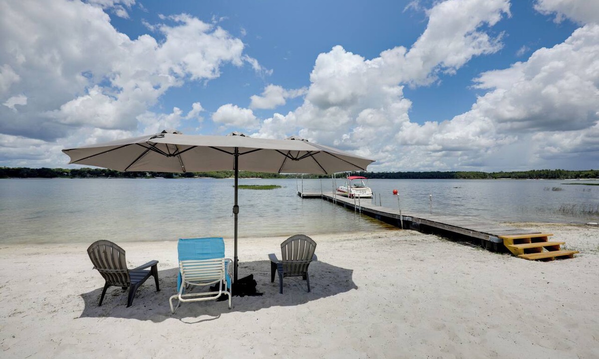 Keystone Heights House | Private Beach & Dock! North Florida Lake House