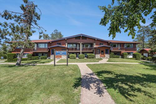 Gaylord Apartment | Private Condos at Otsego Ski and Golf Resort