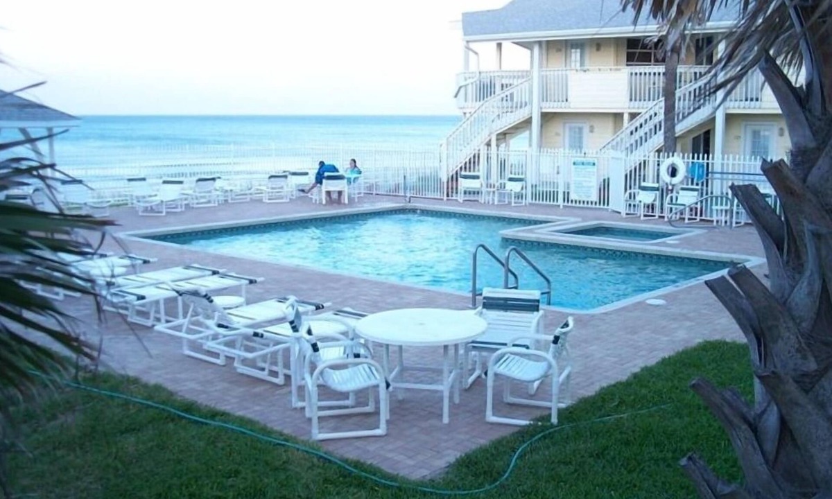New Smyrna Beach Resort | PRIVATE ENTRANCE in residential beachfront area, Ocean Sands Beach Club resort