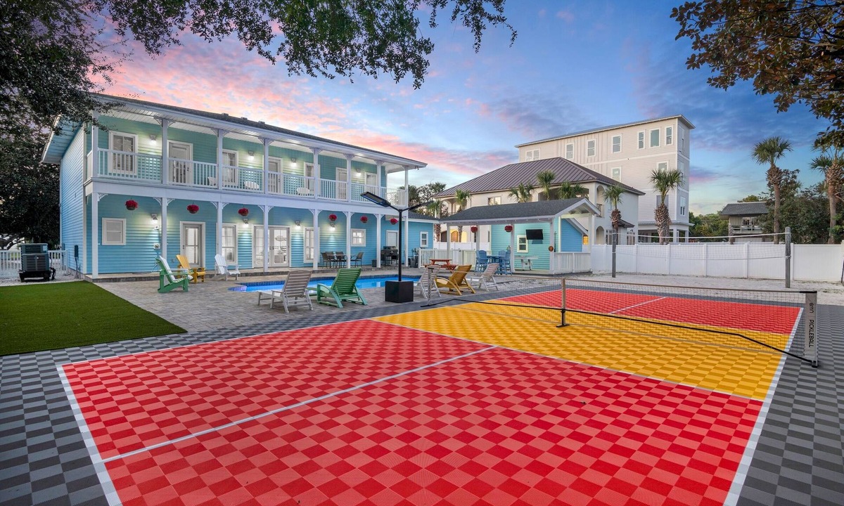 Tang-O-Mar House | Private Pool + Pickleball | Private Beach Access | LSV 💎 Sapphire by the Sea