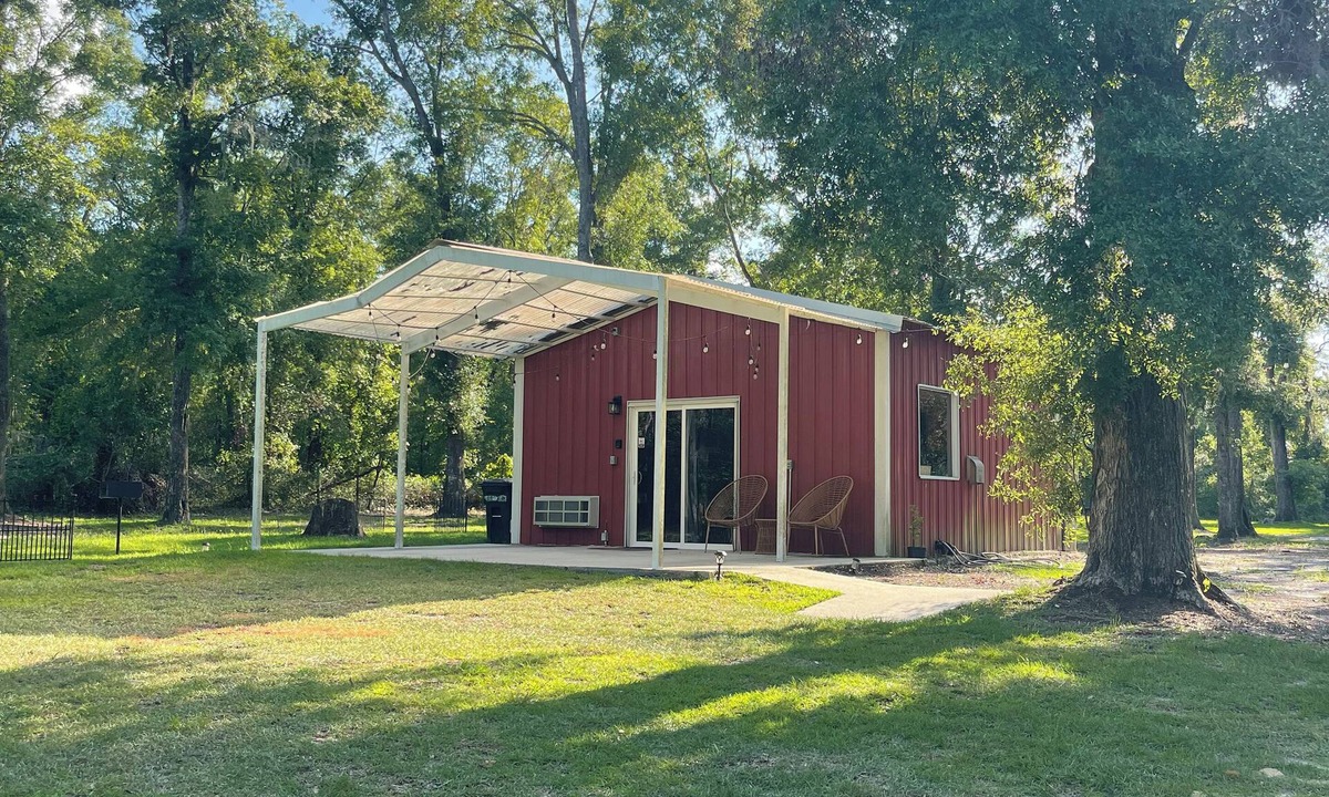 Live Oak Cottage | Private Retreat on 21 Acres Close to Spirit of the Suwannee