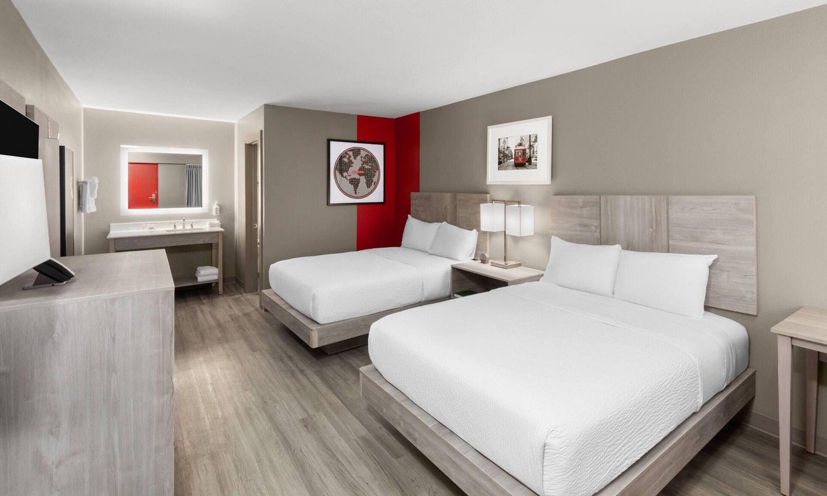 Kenner - Louis Armstrong International Airport Hotel | Ramada By Wyndham Kenner/New Orleans Airport South