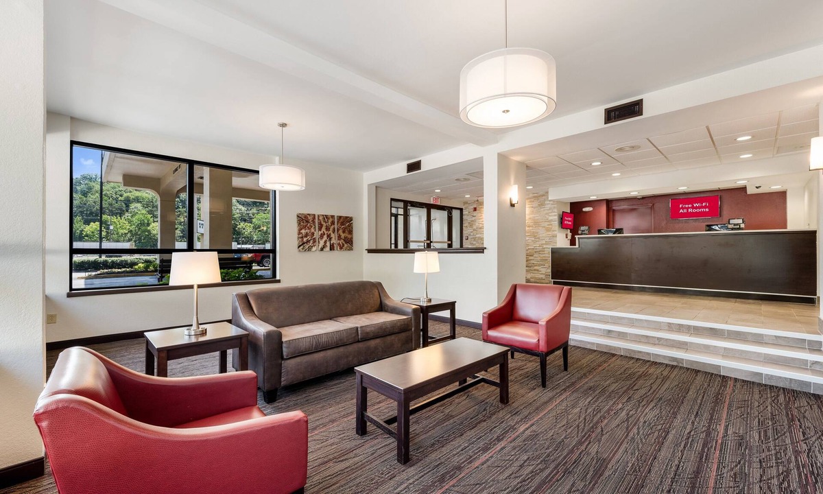 Vestavia Hills Hotel | Red Roof Inn Birmingham South