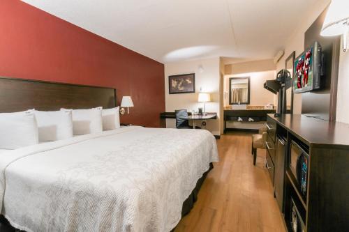 Irondale Hotel | Red Roof Inn PLUS+ Birmingham East – Irondale/Airport