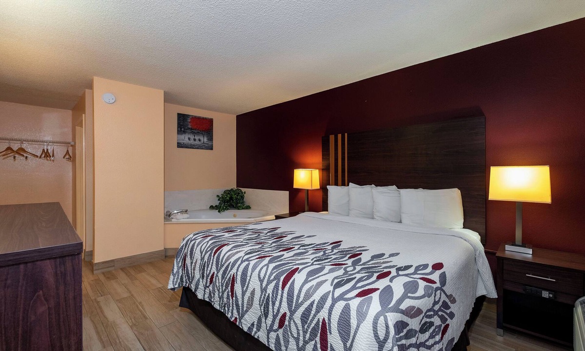 Valdosta Hotel | Red Roof Inn Valdosta - University