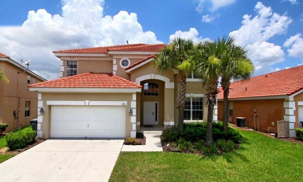 Solana House | Reduced Price 6 Bedroom Villa