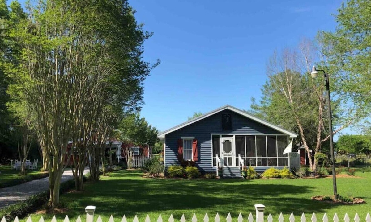 Picayune House | Restored Farm House AKA "The Old House"