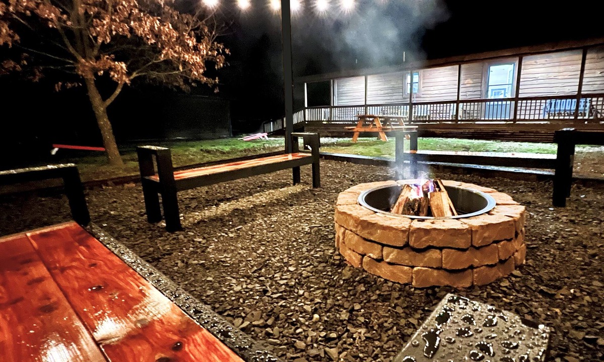 Murfreesboro Cabin | Rise & Shine. then head to the Diamond mine!