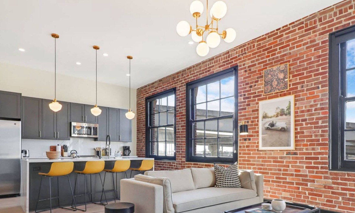 Arts/Warehouse District House | Roami at The Lola | Near Bourbon St. | 3 Bedroom