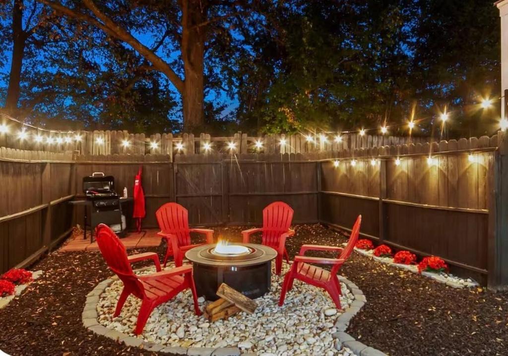 Tuscaloosa House | Roll tide dreams for 6