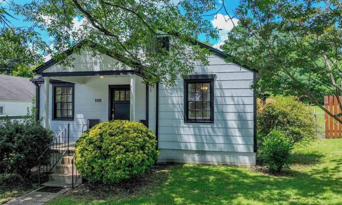 Tuscaloosa House | Roll Tide Retreat - Minutes from Bryant-Denny Stadium