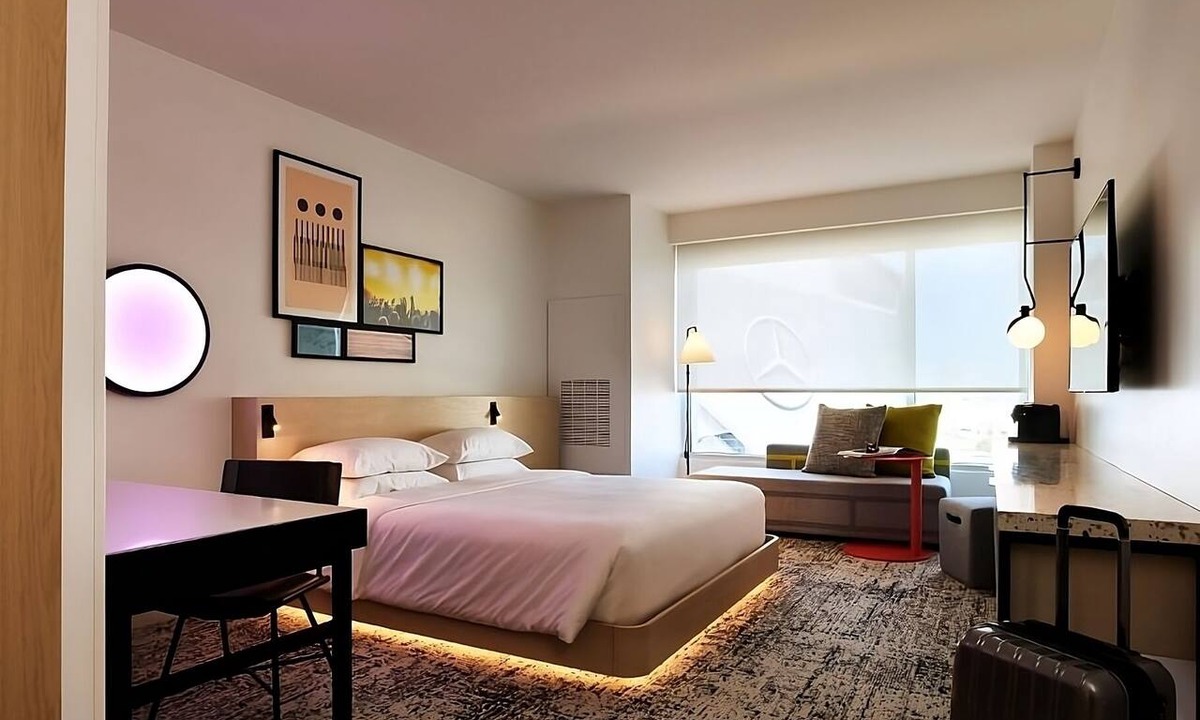 Castleberry Hill Hotel | Rooftop Bar Onsite! Skyline View w/Captivating Atmosphere! Parking Available!