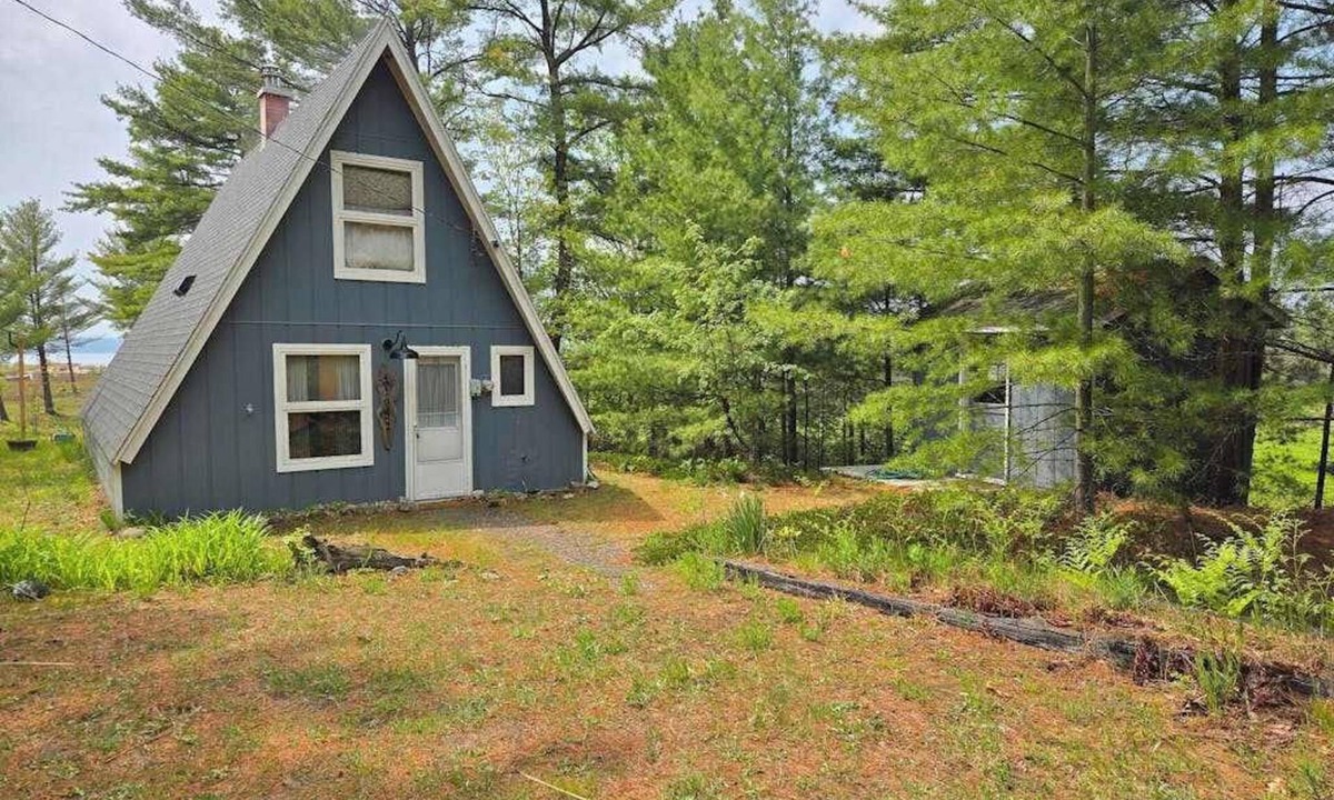 Williamsburg House | Rustic A-Frame Retreat on Grand Traverse Bay w/beach, wifi, fire pit & grill