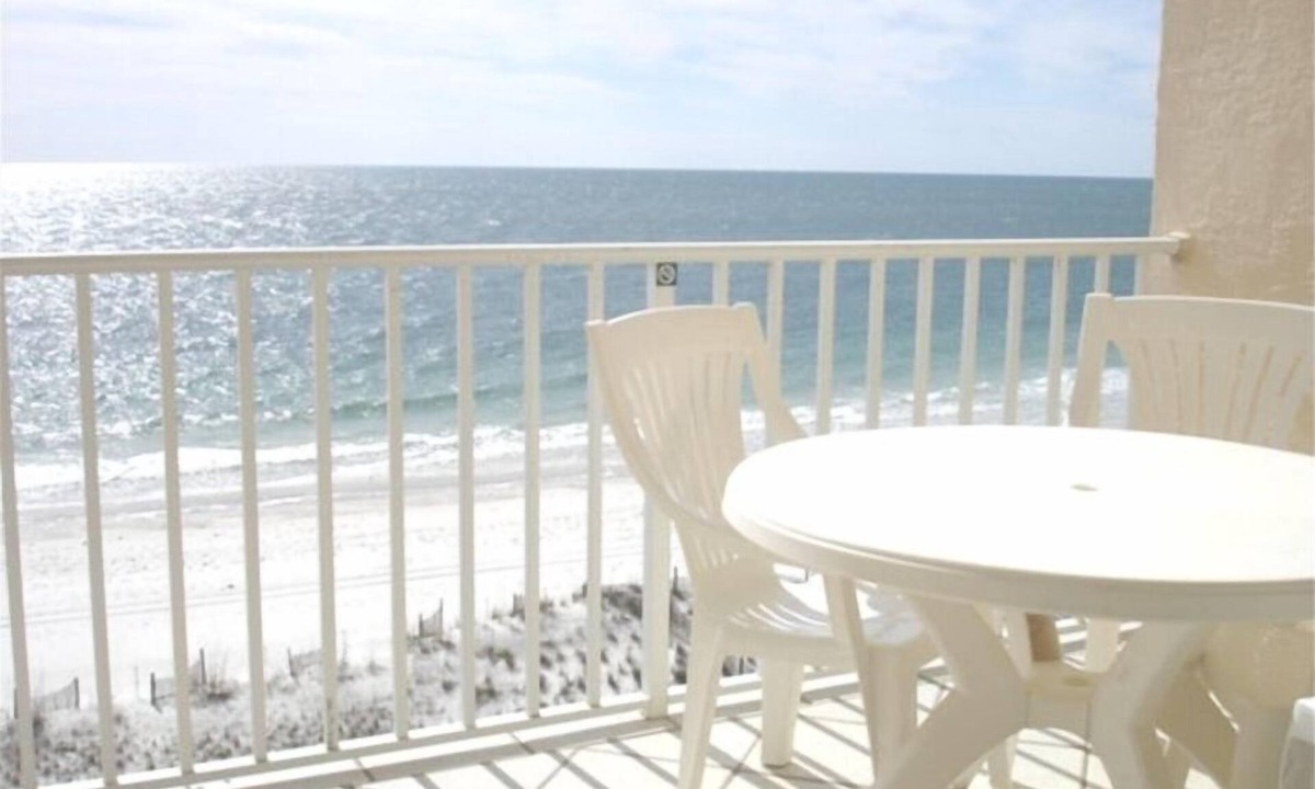 Gulf Shores Condo | Seacrest on West Beach.6th Floor.Fabulous Views.Local Owner
