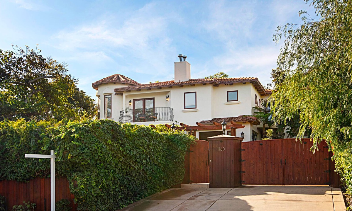 Encinitas House | Serene Garden Setting, Walking Distance To Swami Beaches And Down Town Encinitas