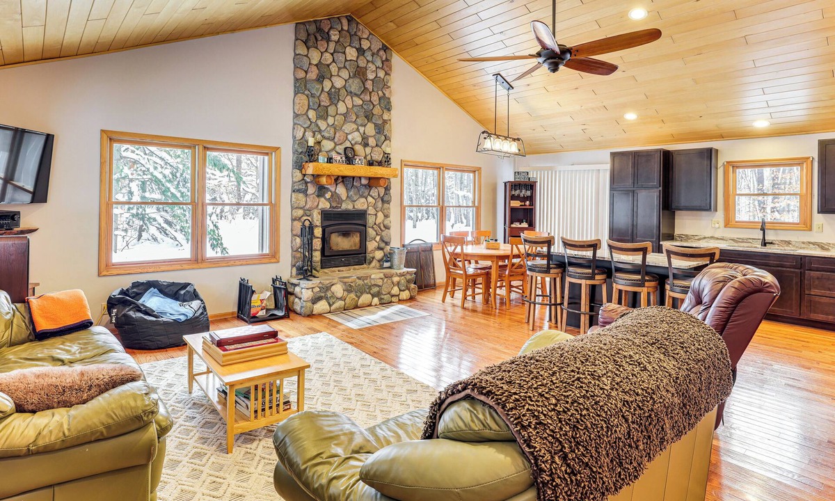 Boon House | Ski, Hike & Ride On-Site: 80-Acre Retreat in Boon