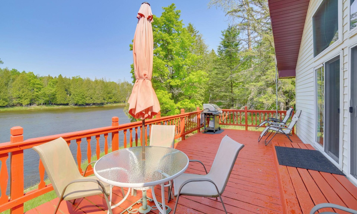 Cornell Cottage | Ski, Ice Fish & Snowmobile: Getaway w/Deck!
