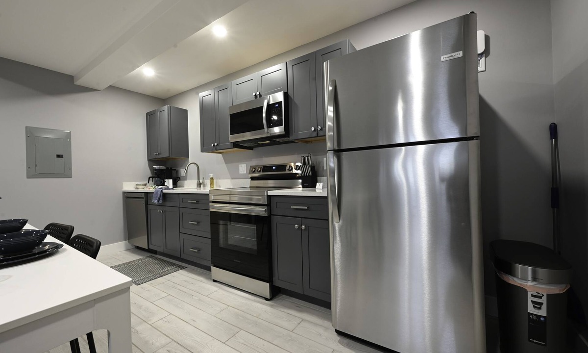 Mancelona Condo | Sleeps 4 adults & 1 child. Ski in Ski out. washer/dryer WiFi, New KING bed
