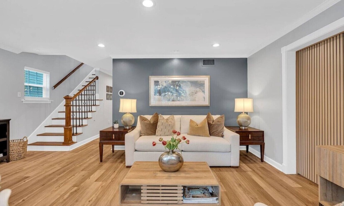 Mid-City Villa | Southern Charm: Streetcar, City Park, and French Q