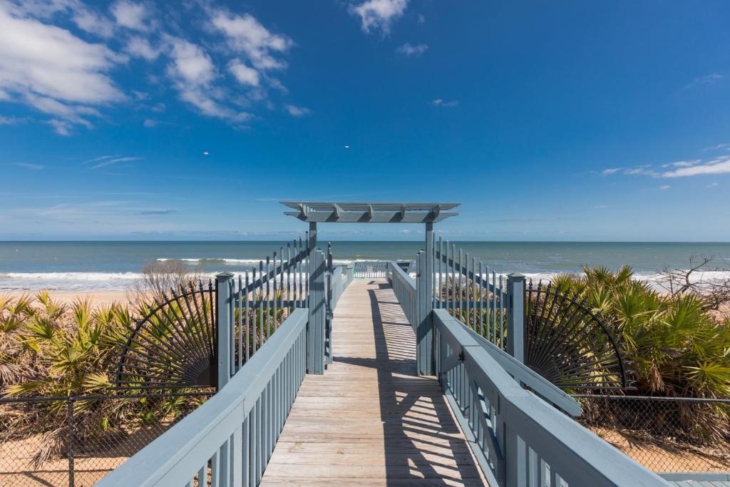Palm Coast Apartment | SouthernVilla Ticket to Paradise