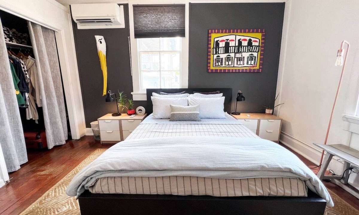 Algiers Point Apartment | Spacious 2BR Algiers Point duplex near $2 ferry. 5 mins to French Quarter & jazz.