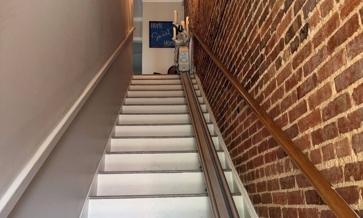Clermont Apartment | Spacious 3-bedroom apartment in the heart of charming Historic Clermont