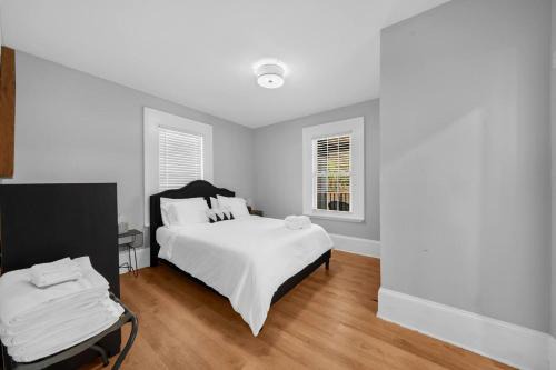 Jefferson Park House | Spacious 3BR 2BA Home with Private Yard