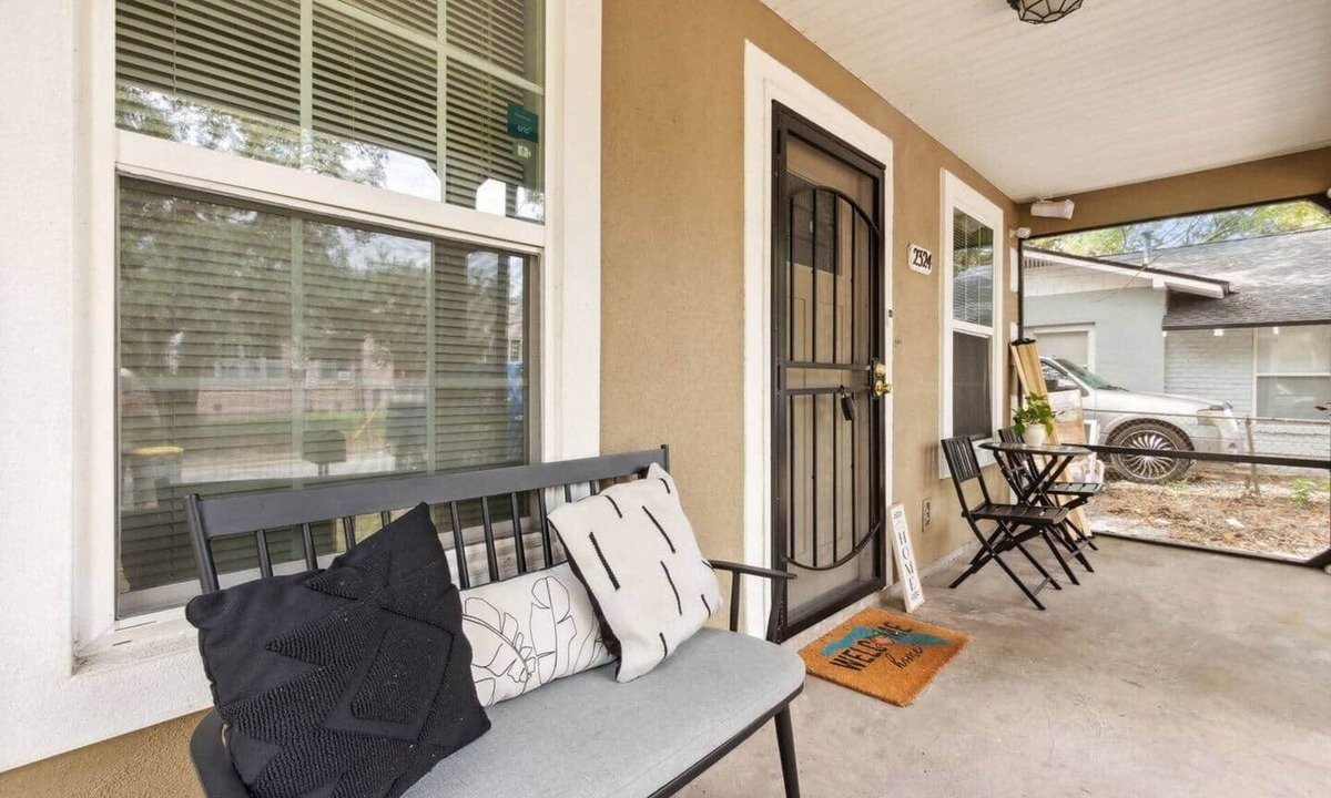 Grand Park House | Spacious 3BR Two-Story Home Near Downtown Jax