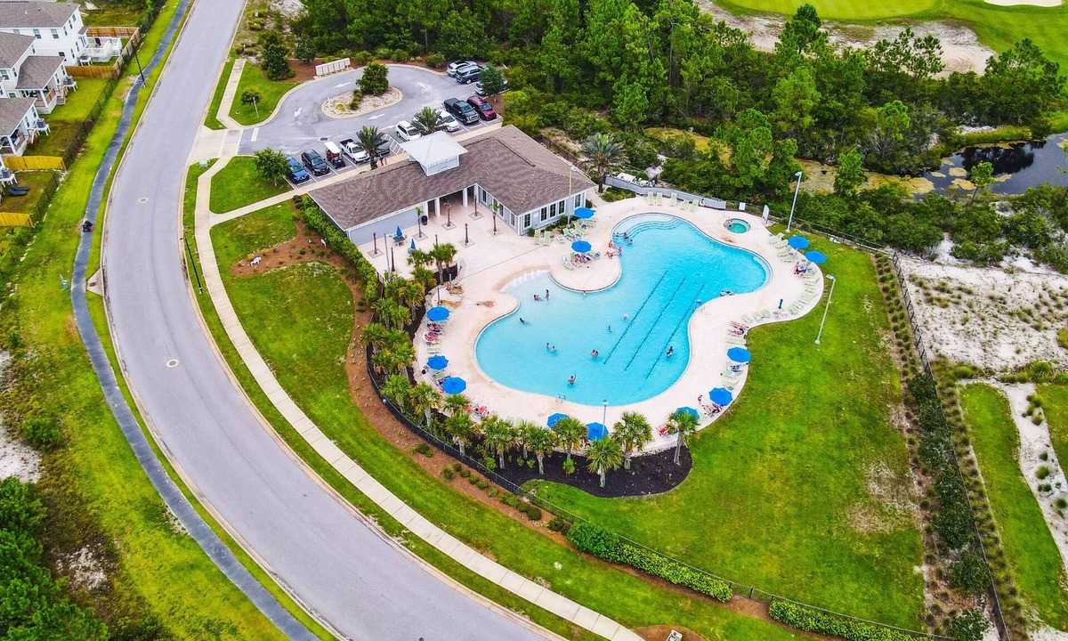 Ono Island House | Spacious Townhouse| Dogs OK |Private Beach Club |Two Pools |Free Golf |Tennis and Pickleball