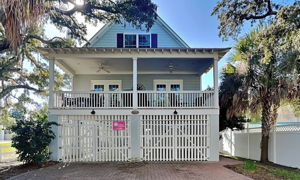 Tybee Island House | Spacious Tybee Retreat w/Porch, Serene Setting Near Beach