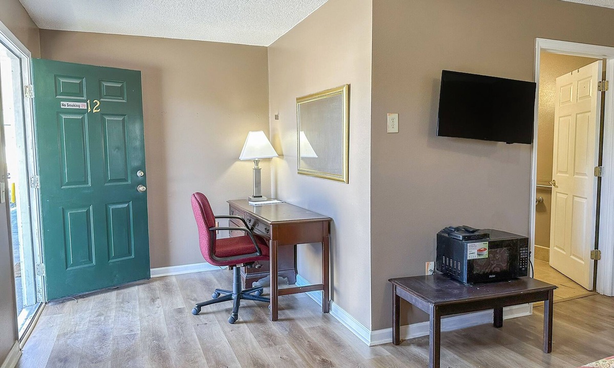 Sparta Hotel | Sparta Seven Motel By OYO near Milledgeville