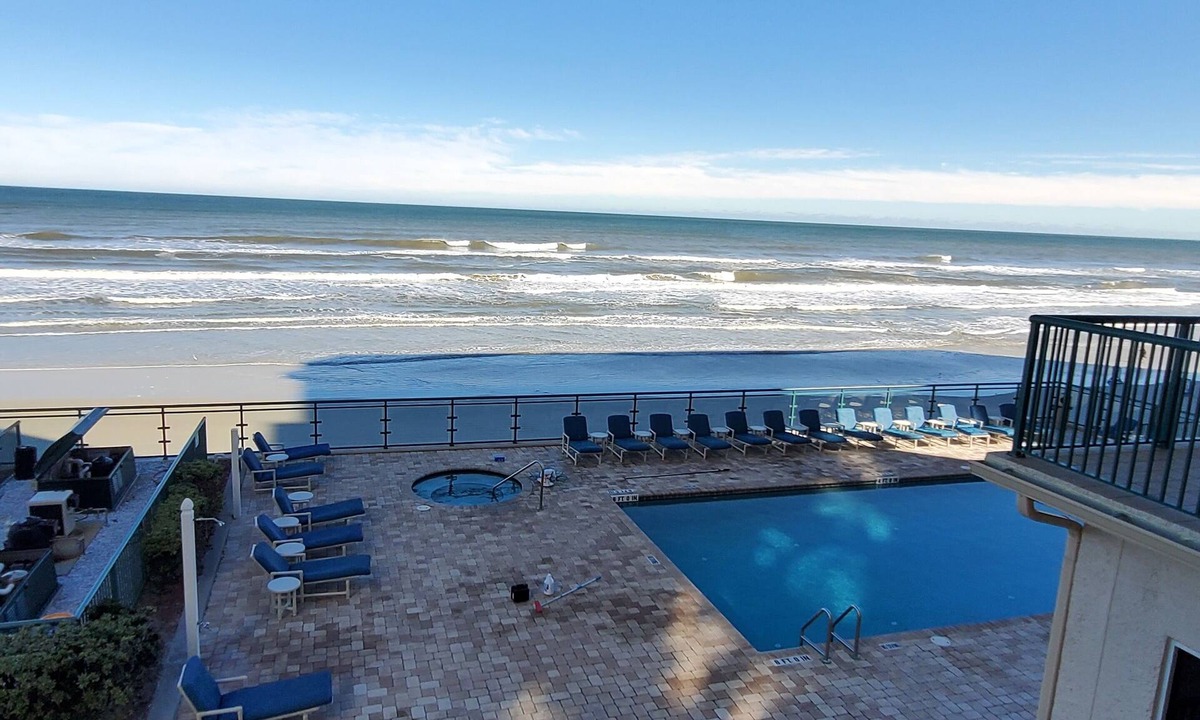 Daytona Beach Shores Condo | Spectacular Waterfront Oceanview Condo