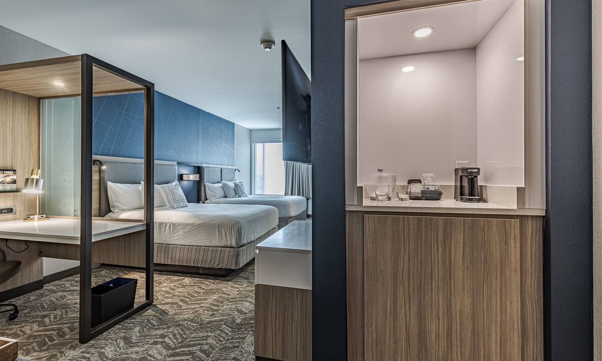 Sterling Heights Hotel | SpringHill Suites by Marriott Detroit Sterling Heights