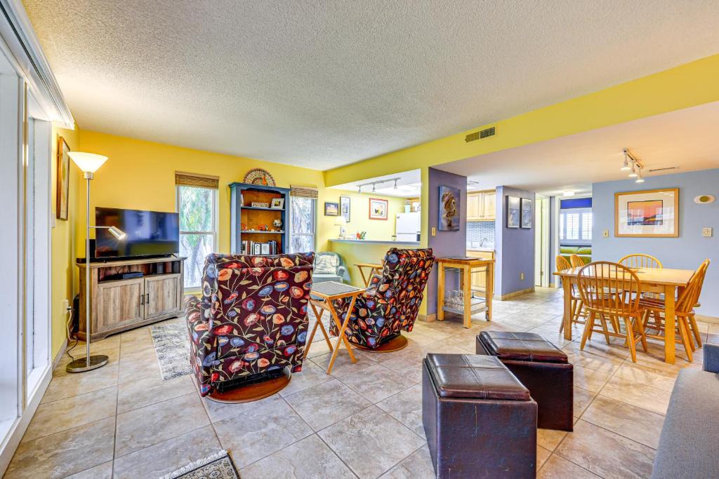 Welaka House | St Johns River Retreat in Welaka w/Dock Access