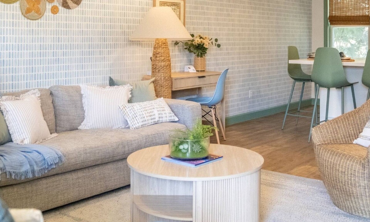 Biloxi Condo | Steps to Beach, Downtown 2BR, Pool By WKNDR Getaways