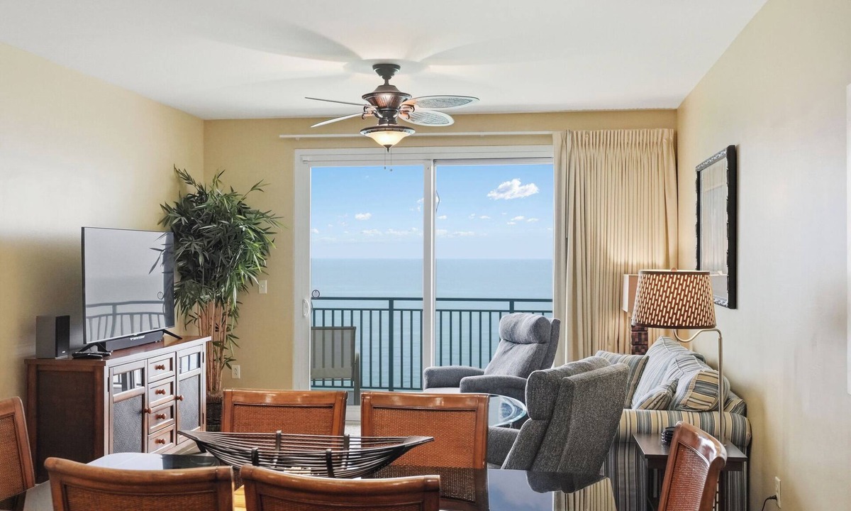 El Centro Beach Condo | Sterling Breeze 2306 - Grill on balcony!