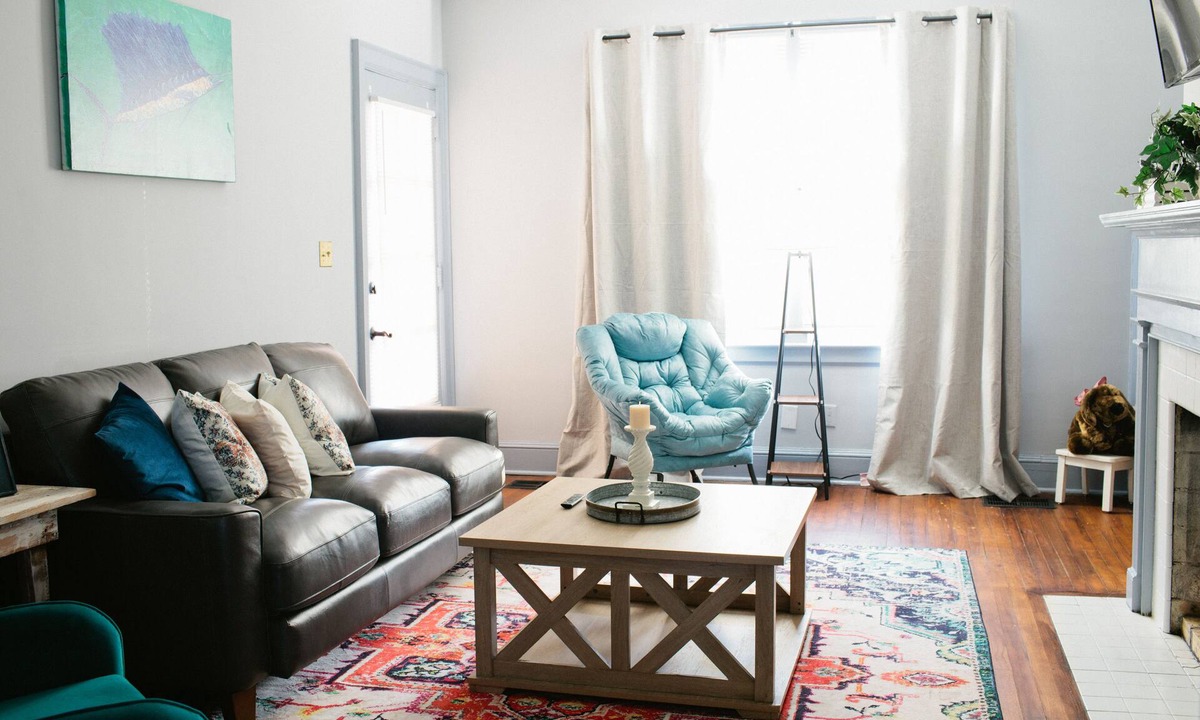 Montgomery Apartment | Stylish Cozy 2BR | Cloverdale & Pet-Friendly Stay