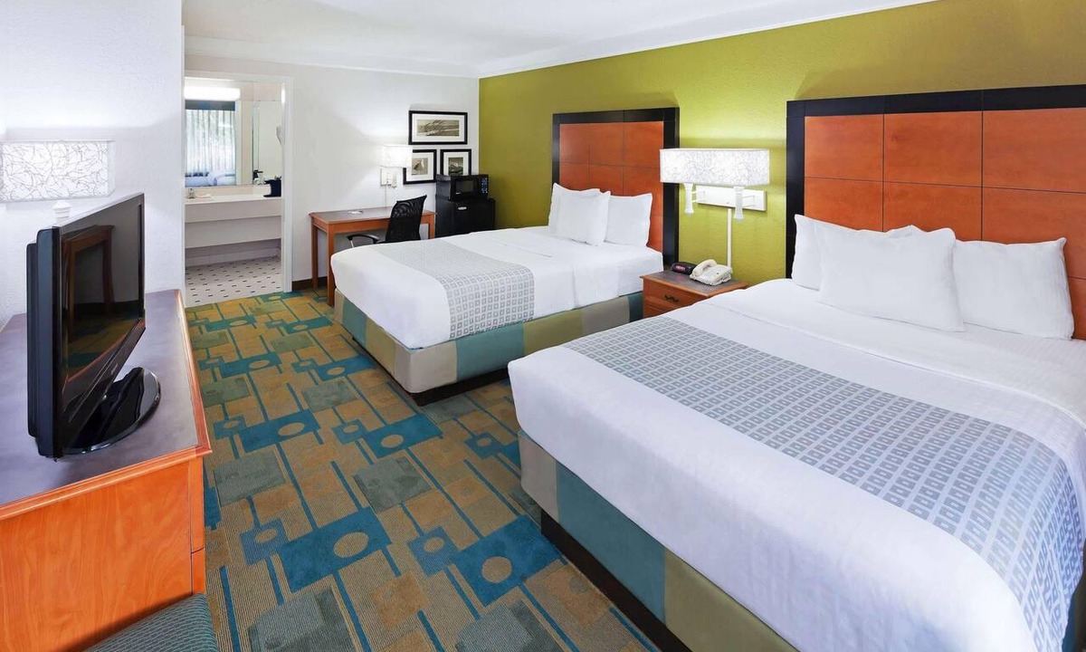 Slidell Hotel | Suburban Studios Slidell I-10