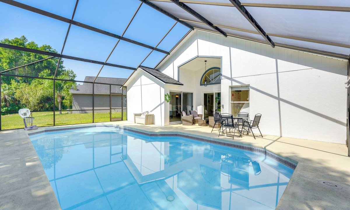 Esprit Cottage | Sunny Skies & Disney Days: Davenport Home w/Pool!