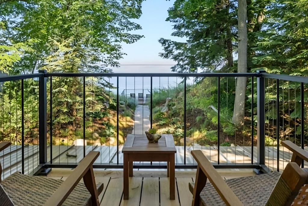 Mears House | Sunset Cottage Relax on Lake Michigan 3BR, 3BA