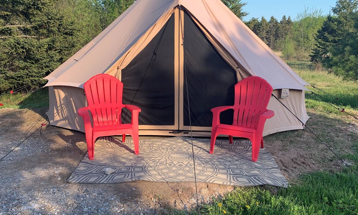 Sault Ste. Marie RV Rental | Sunset Suites 906: Cozy 200 square foot bell tent. Pet friendly. Off the grid